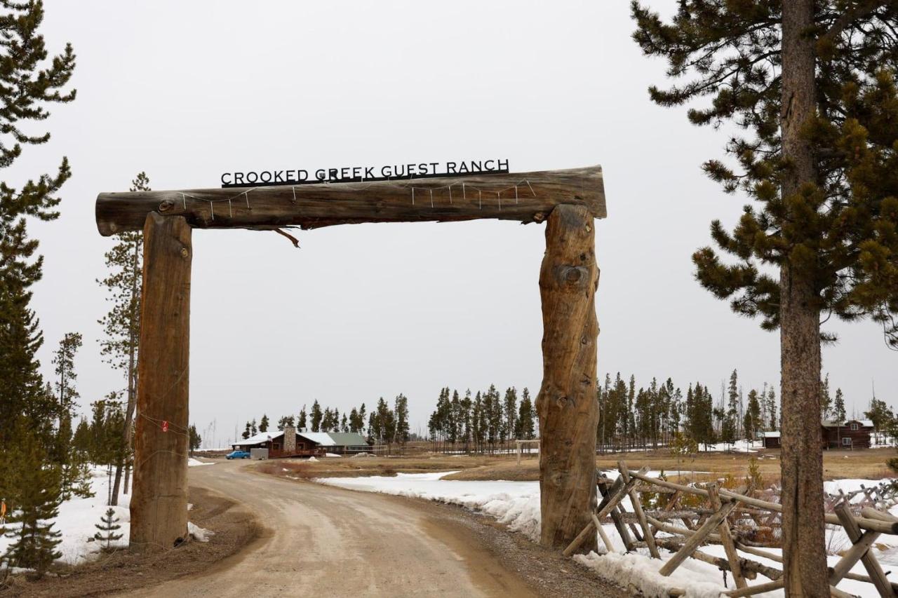 Crooked Creek Guest Ranch Hotell Dubois Exteriör bild