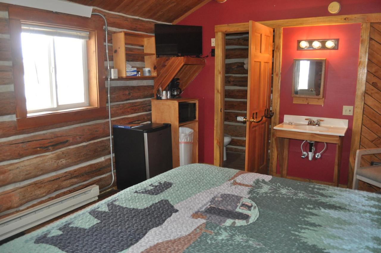 Crooked Creek Guest Ranch Hotell Dubois Exteriör bild