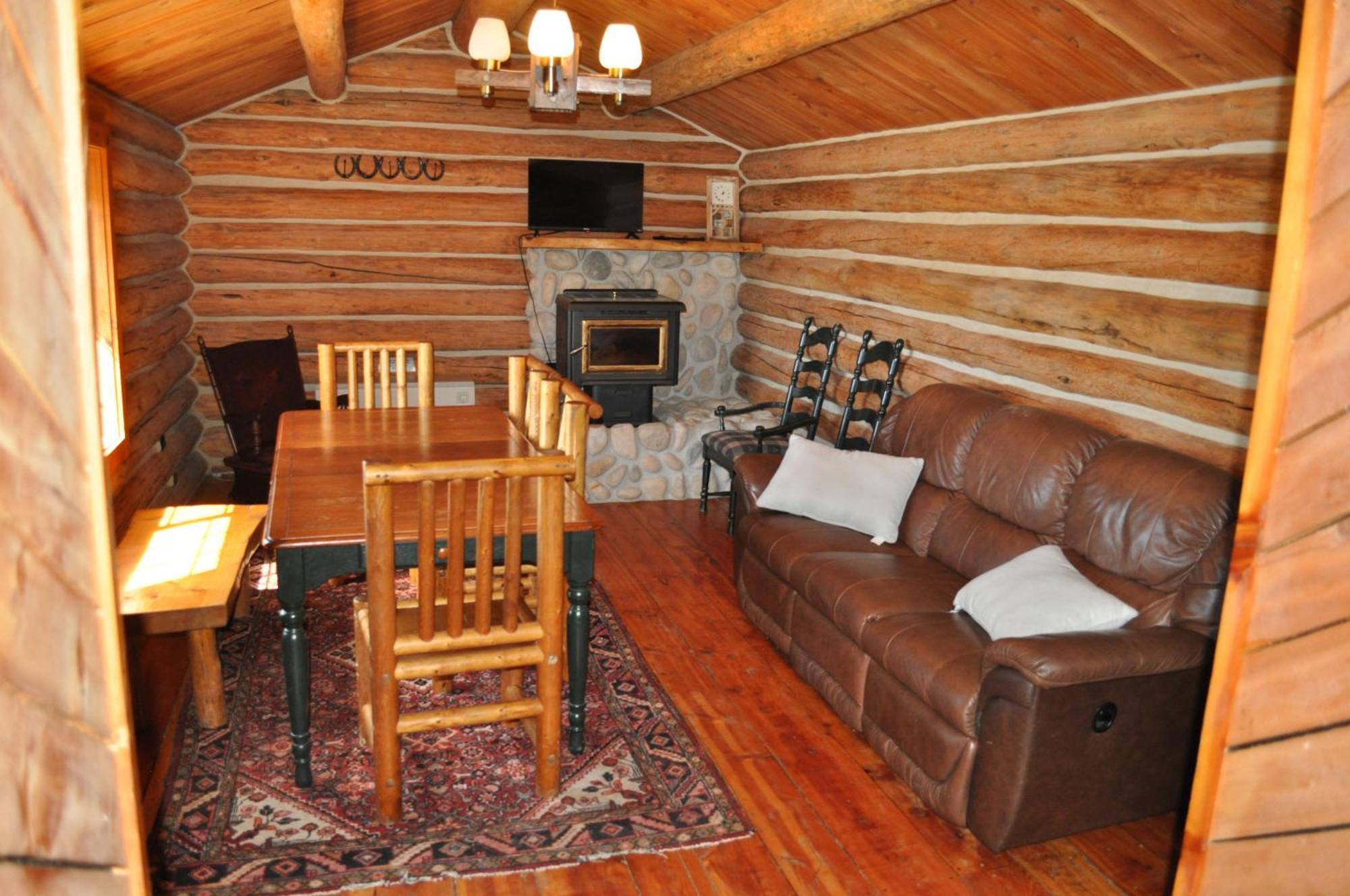 Crooked Creek Guest Ranch Hotell Dubois Exteriör bild