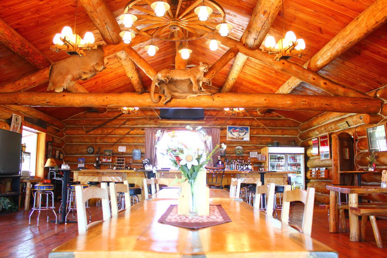 Crooked Creek Guest Ranch Hotell Dubois Exteriör bild